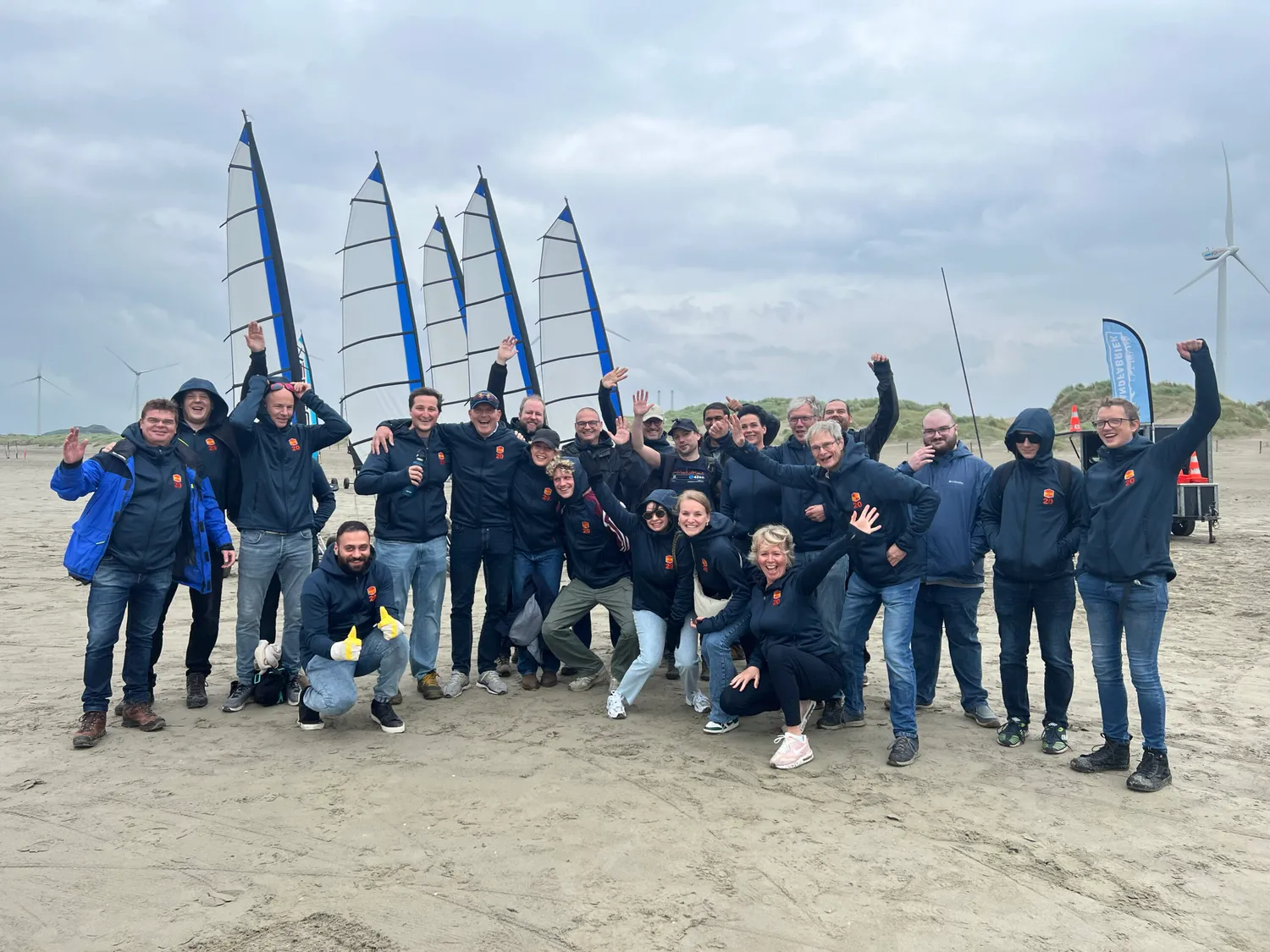 Teamfoto van het 20-jarig-jubilem uitje